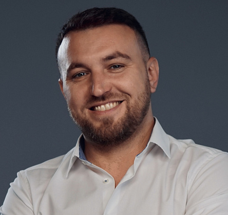 Валентин Смоляков
