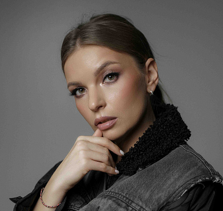 Полина Гордон