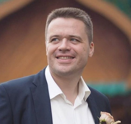 Николай Комчароков