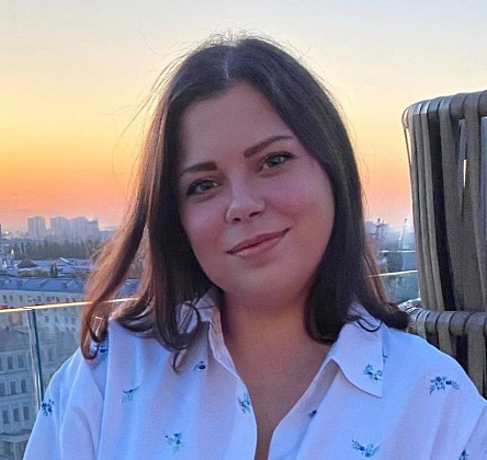Александра Поваляева